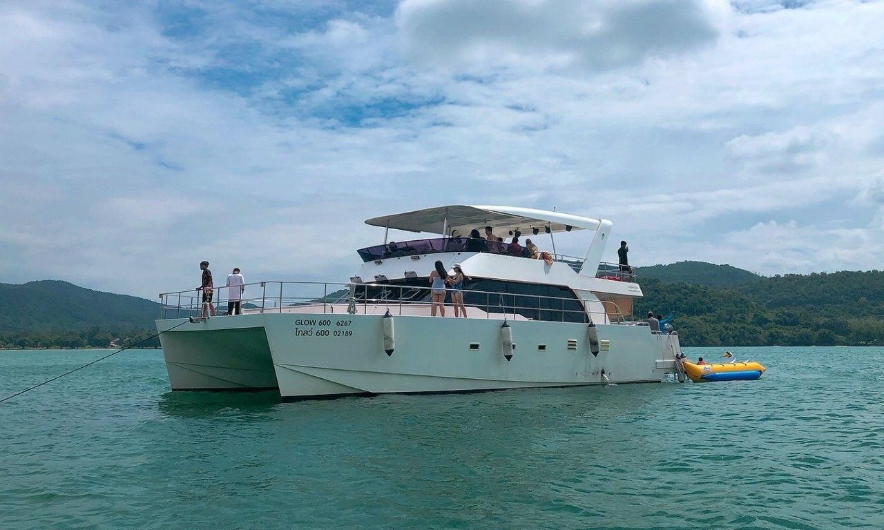 Custom Built 55 | Glow