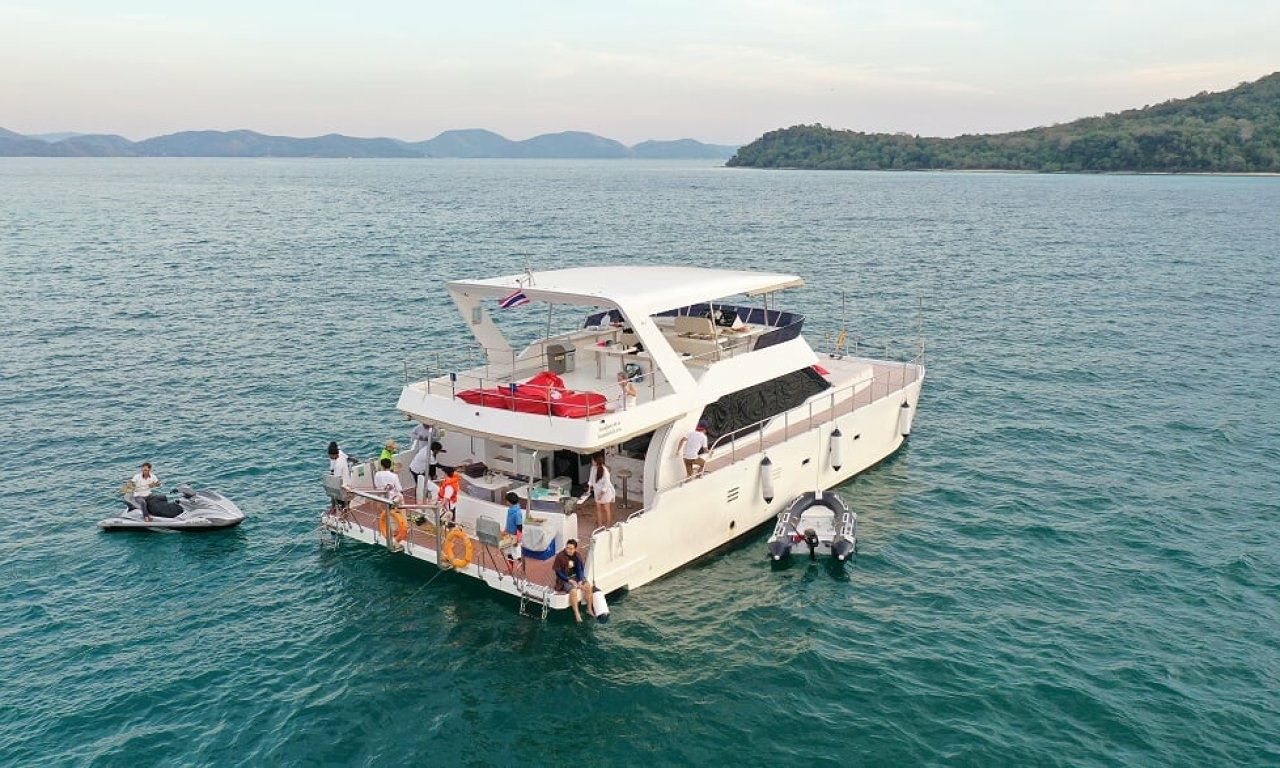 Custom Built 55 | Glow