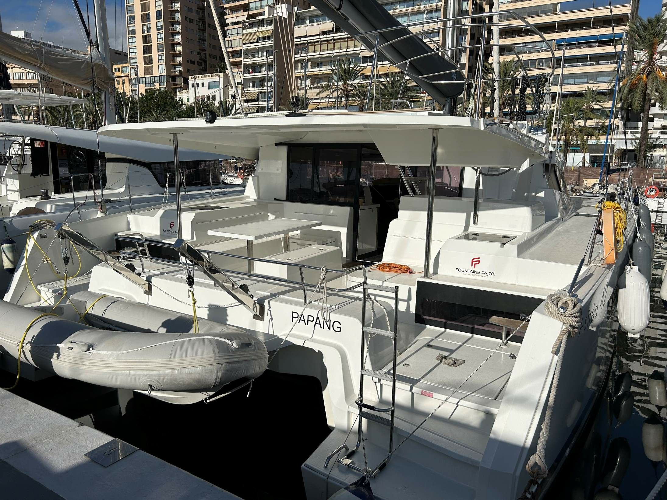 Fountaine Pajot Astrea 42 | Papang
