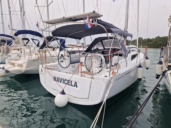 Beneteau Oceanis 34.1 | Navicela