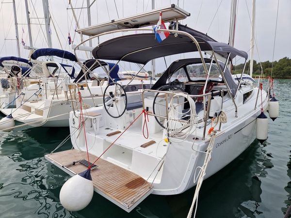 Beneteau Oceanis 34.1 | Navicela