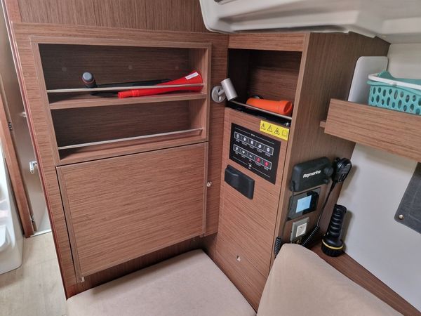 Beneteau Oceanis 34.1 | Navicela