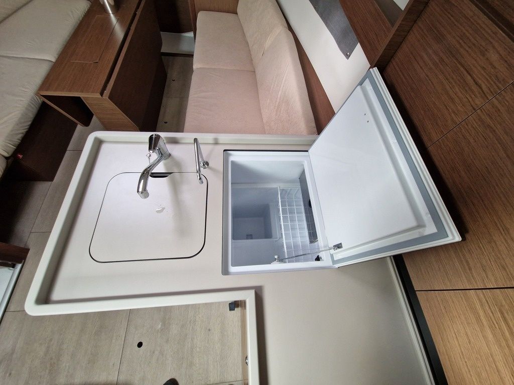 Beneteau Oceanis 34.1 | Navicela