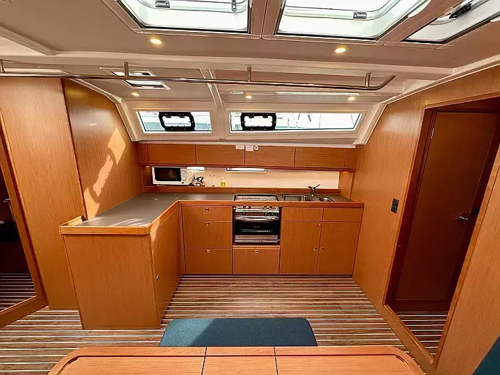 Bavaria Cruiser 46 | Simba