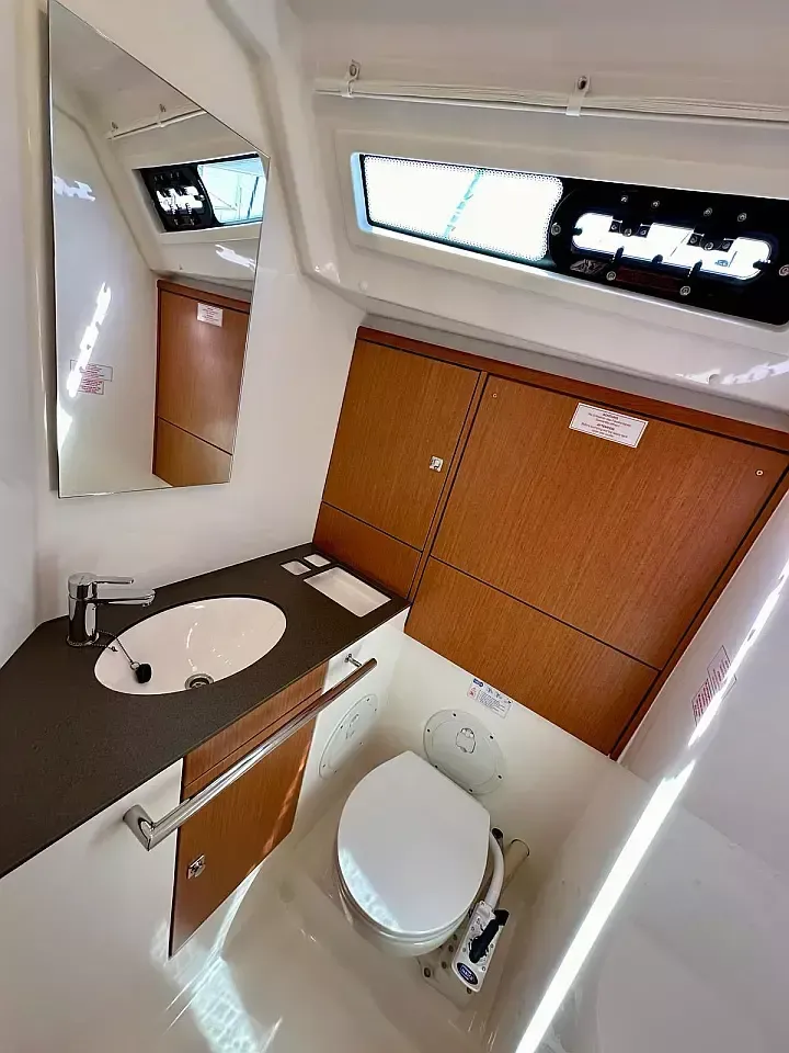 Bavaria Cruiser 46 | Simba