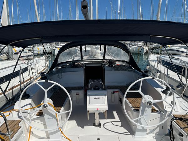 Bavaria Cruiser 46 | Simba