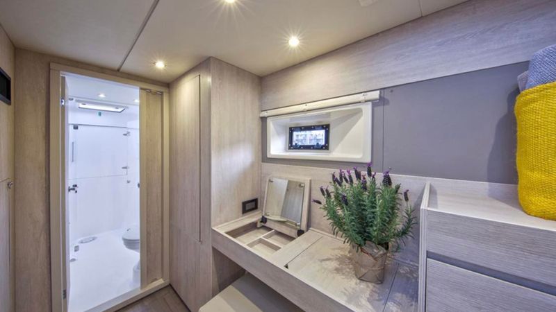 Leopard 43 PC | Estrella