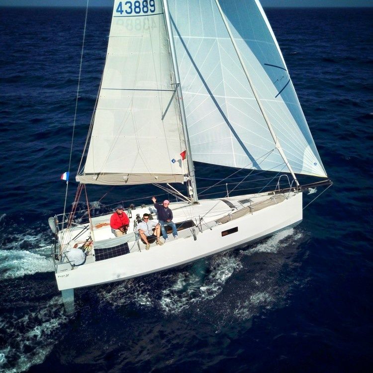 Sailing yacht Pogo 30 Bagheera for rent France Boataround