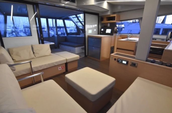 Nautitech 46 Fly | Life's a breeze