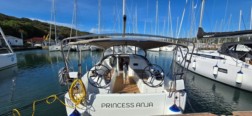 Jeanneau Sun Odyssey 380 | Princess Anja