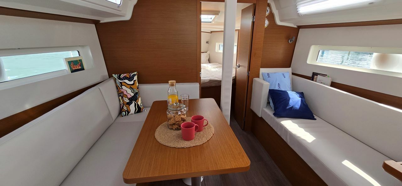 Jeanneau Sun Odyssey 380 | Princess Anja