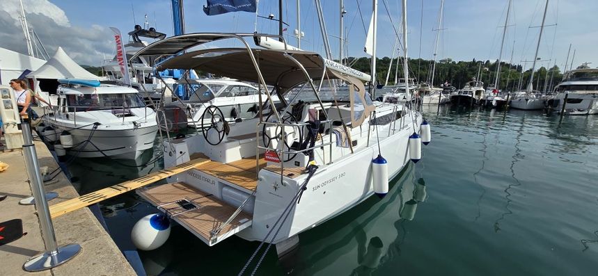Jeanneau Sun Odyssey 380 | Princess Marija