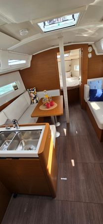 Jeanneau Sun Odyssey 380 | Princess Marija