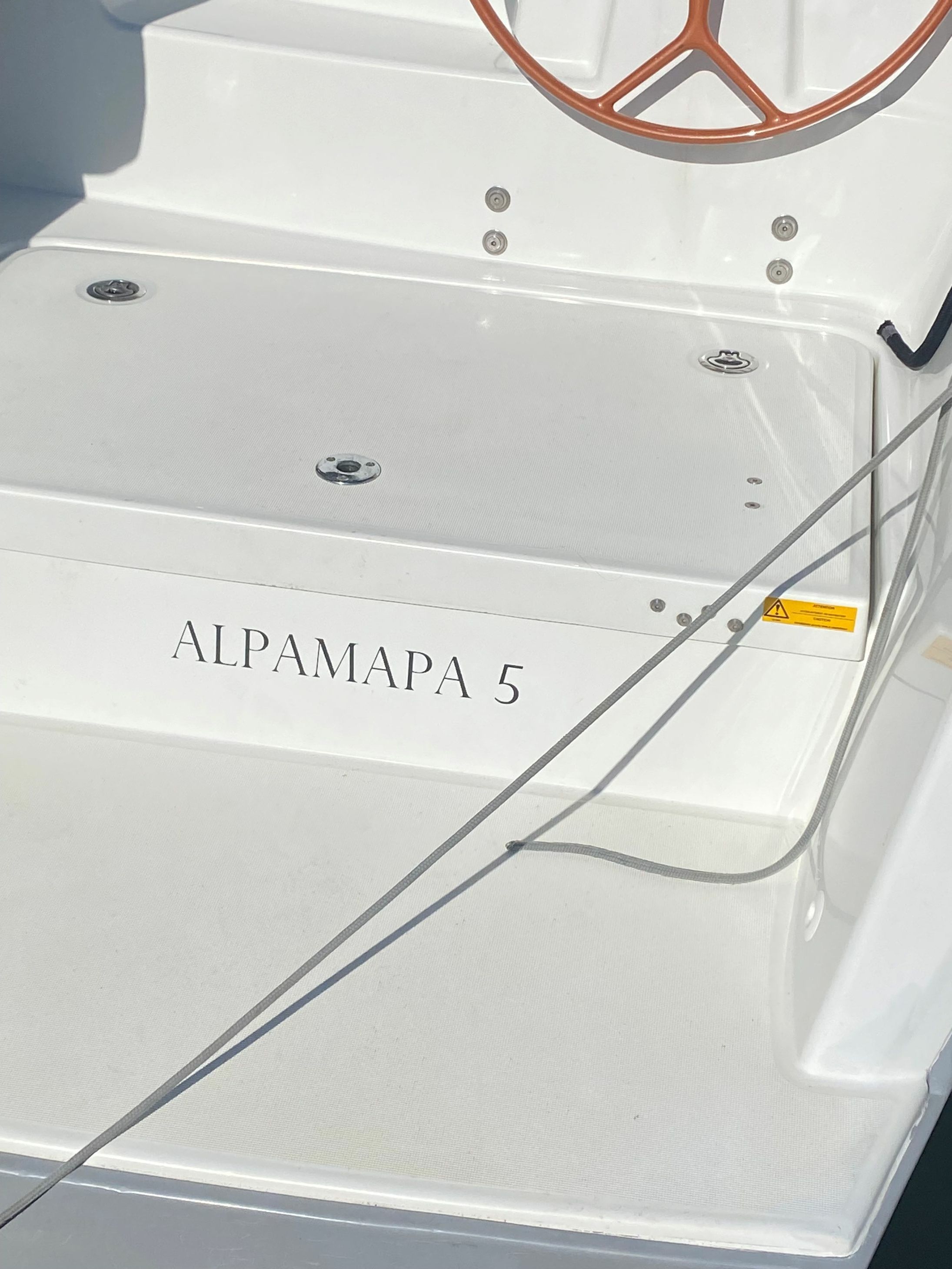 Excess 11 | Alpamapa