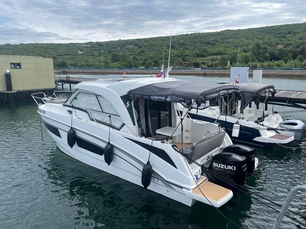 Beneteau Antares 9 | Jack