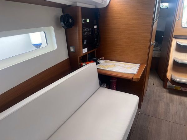 Jeanneau Sun Odyssey 380 | Princess Lara
