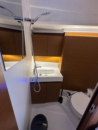 Jeanneau Sun Odyssey 380 | Princess Tia