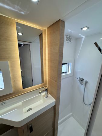 Aventura 37 | Pronto Sail