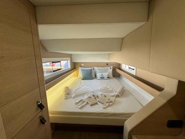 Aventura 37 | Pronto Sail