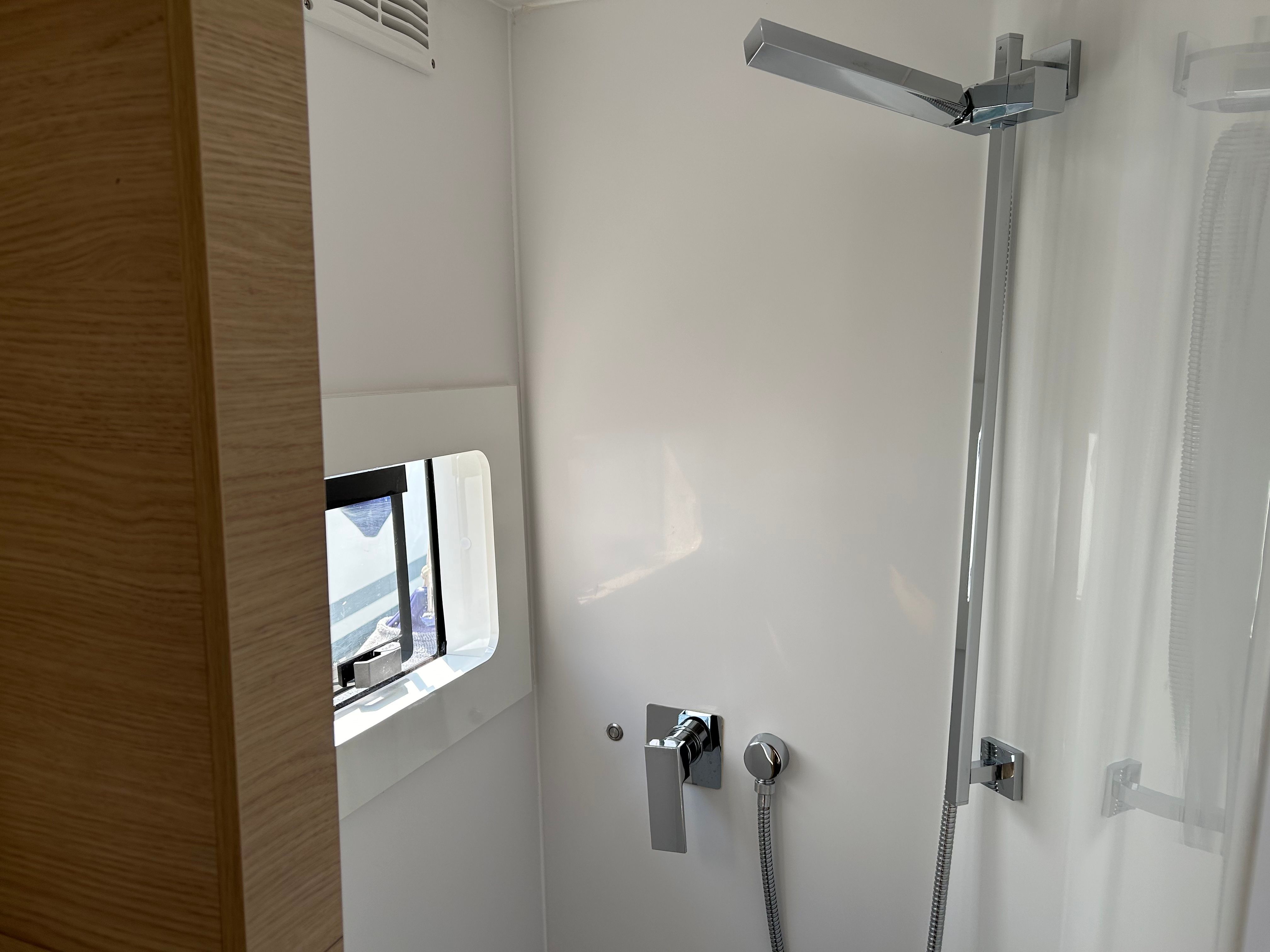 Aventura 37 | Pronto Sail