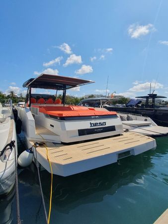 De Antonio D42 Open | Beso