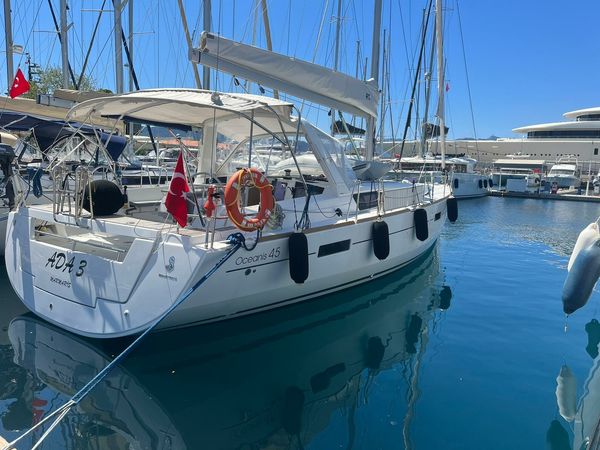 Beneteau Oceanis 45 | Ada 3