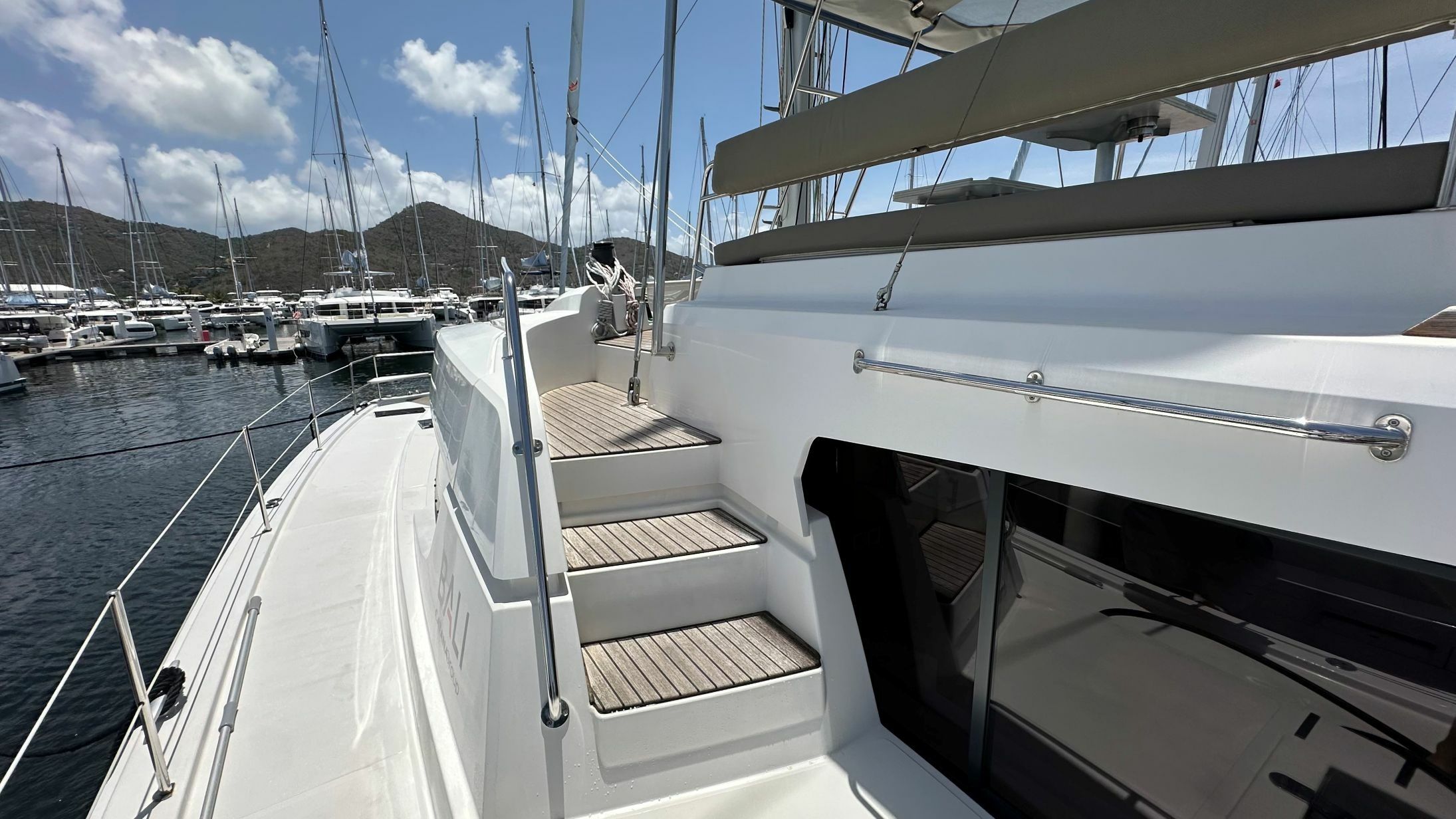 Bali 4.8 | Freedom