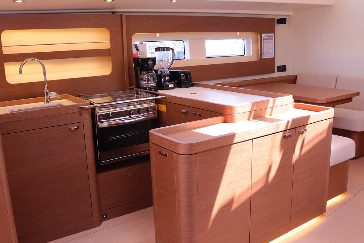 Beneteau Oceanis 54 | Heartbeat