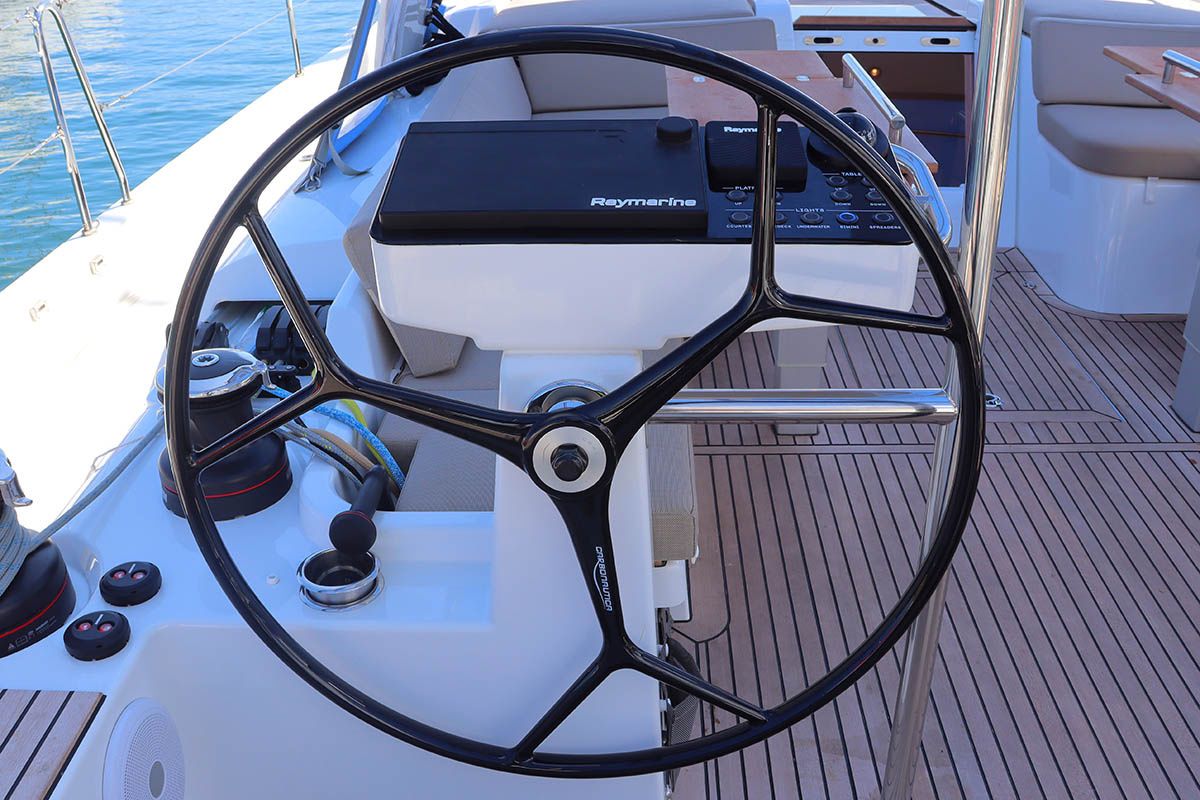 Beneteau Oceanis 54 | Heartbeat