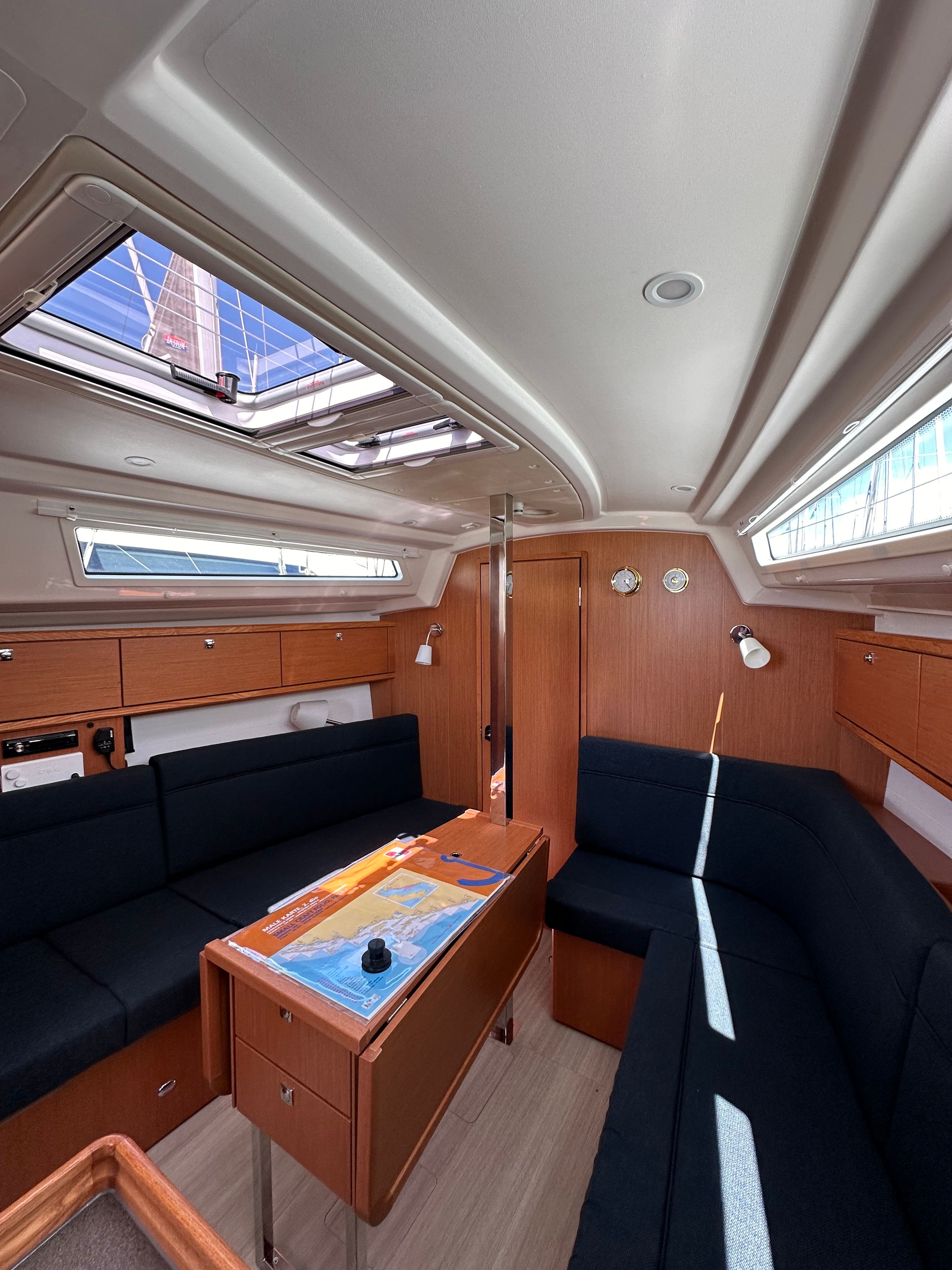 Bavaria Cruiser 34 | Ziggy