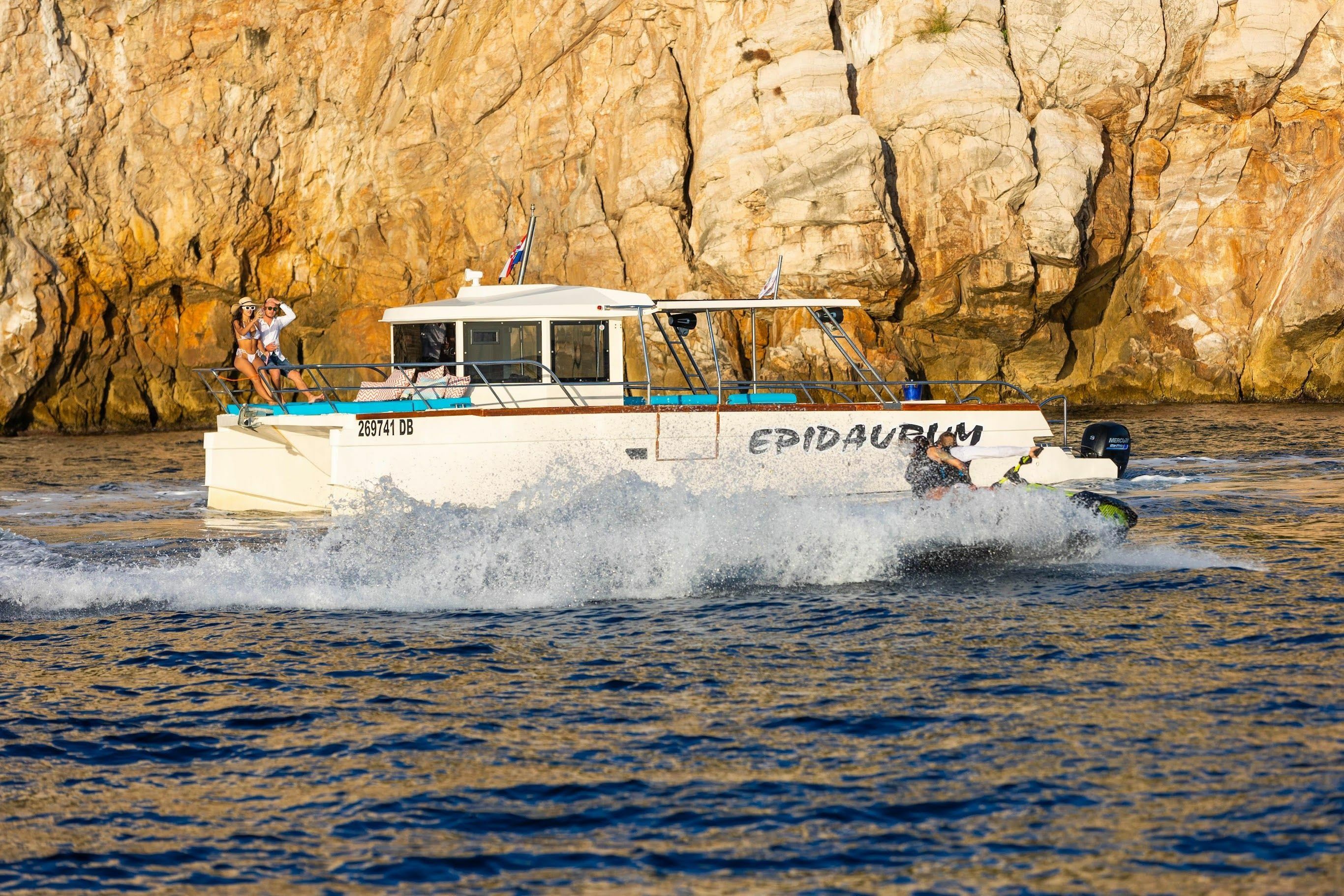 Monte Marine Lux Cat | Allegra