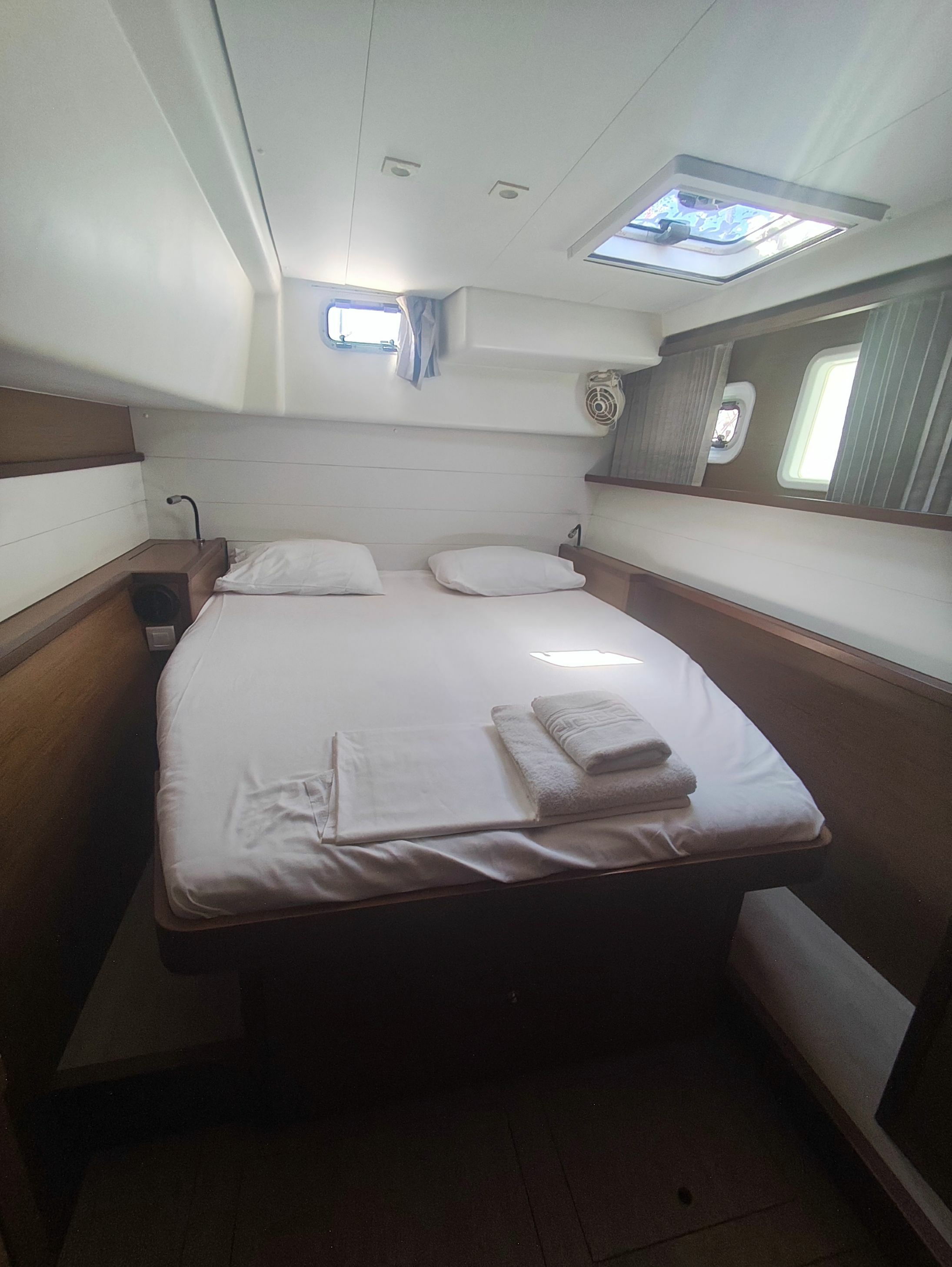 Lagoon 450 F | Evi