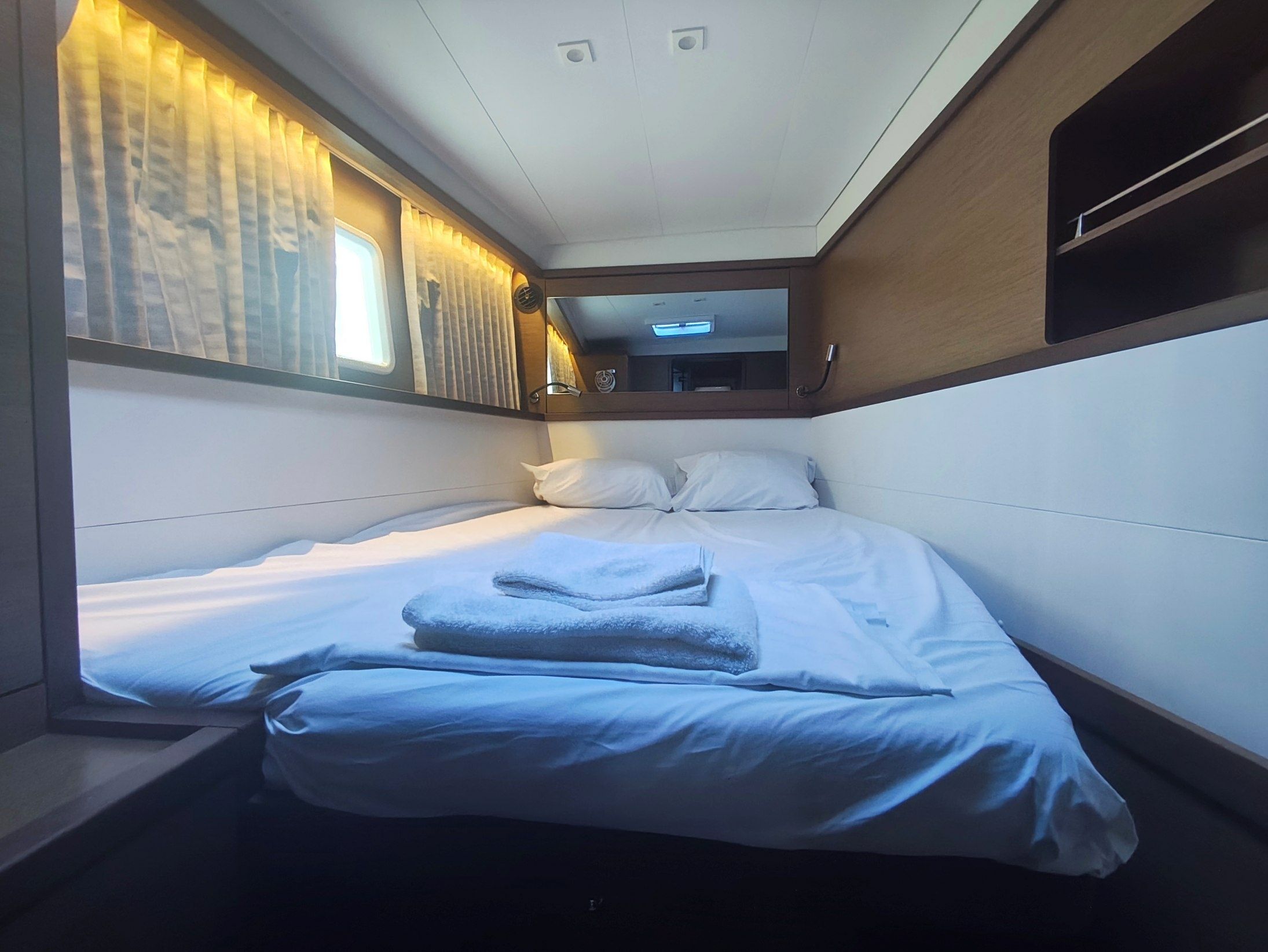 Lagoon 450 F | Evi