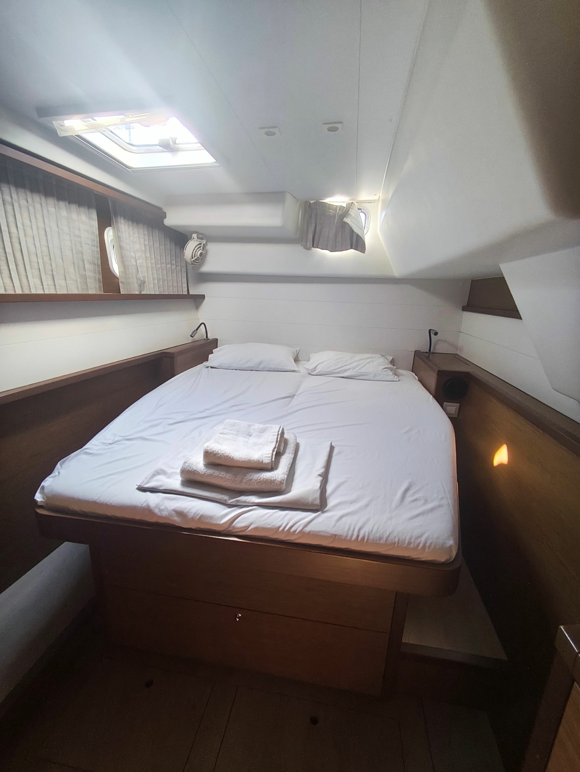 Lagoon 450 F | Evi