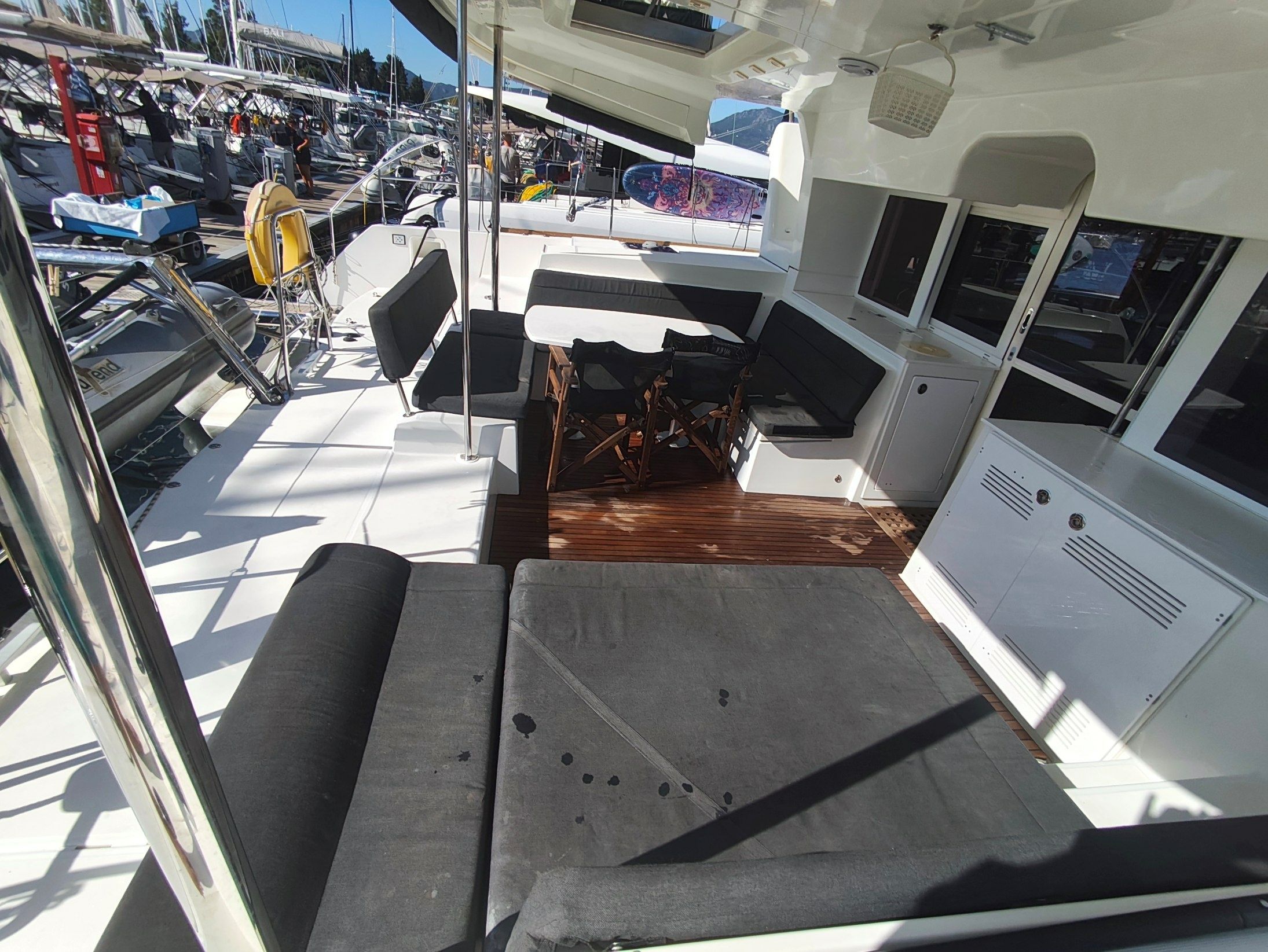 Lagoon 450 F | Evi