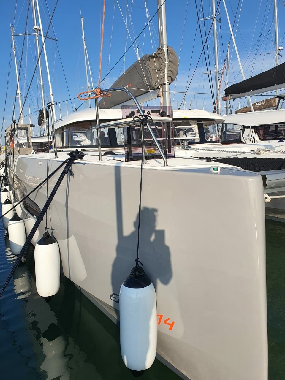 Excess 14 | Las Olas