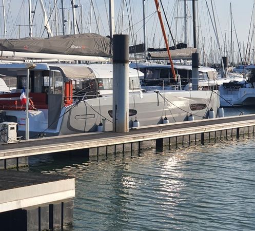 Excess 14 | Las Olas