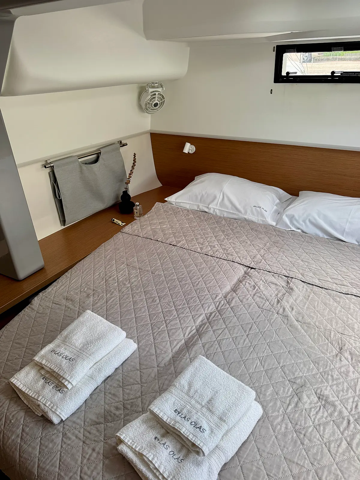 Excess 14 | Las Olas