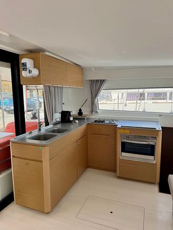 Excess 14 | Las Olas