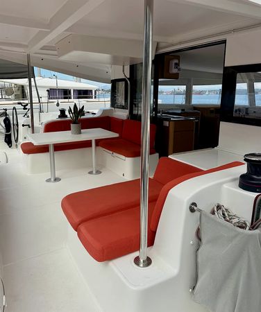 Excess 14 | Las Olas