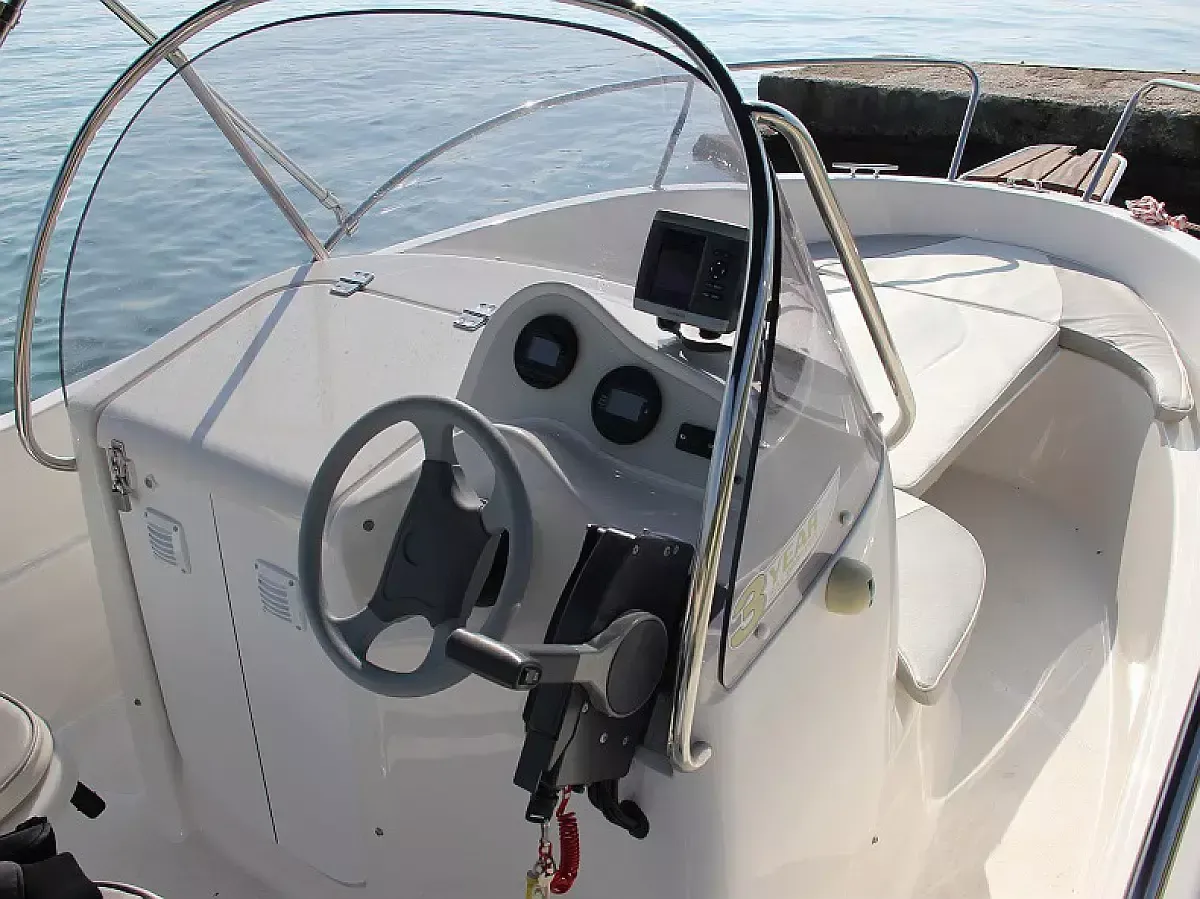 Quicksilver 525 | 10