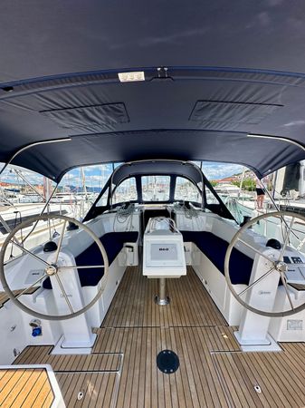 Bavaria C38 | Surf Point