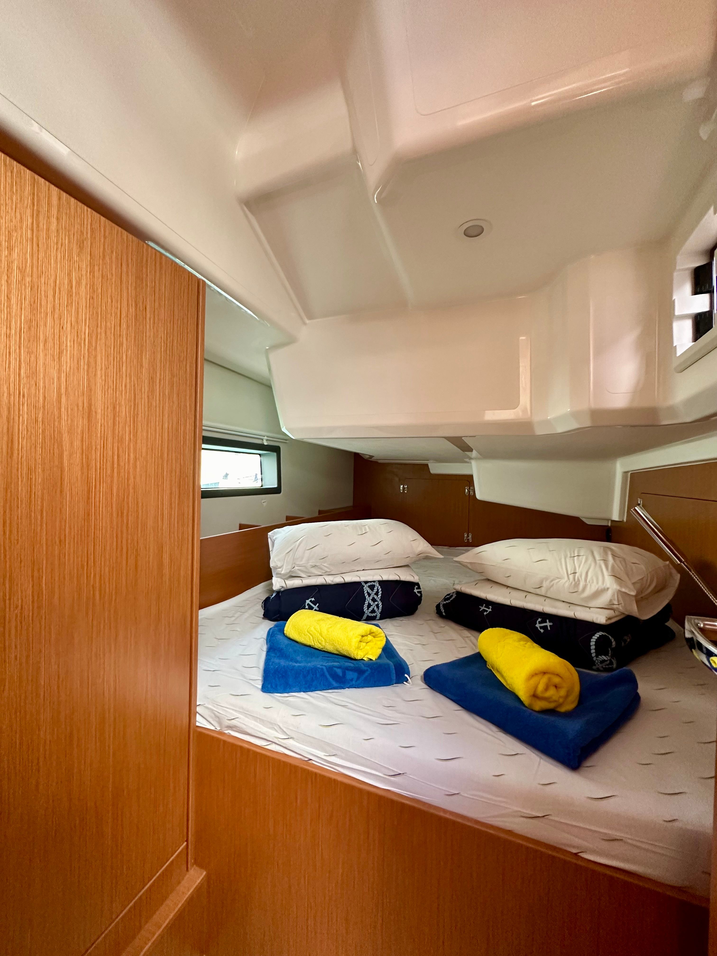 Bavaria C38 | Surf Point
