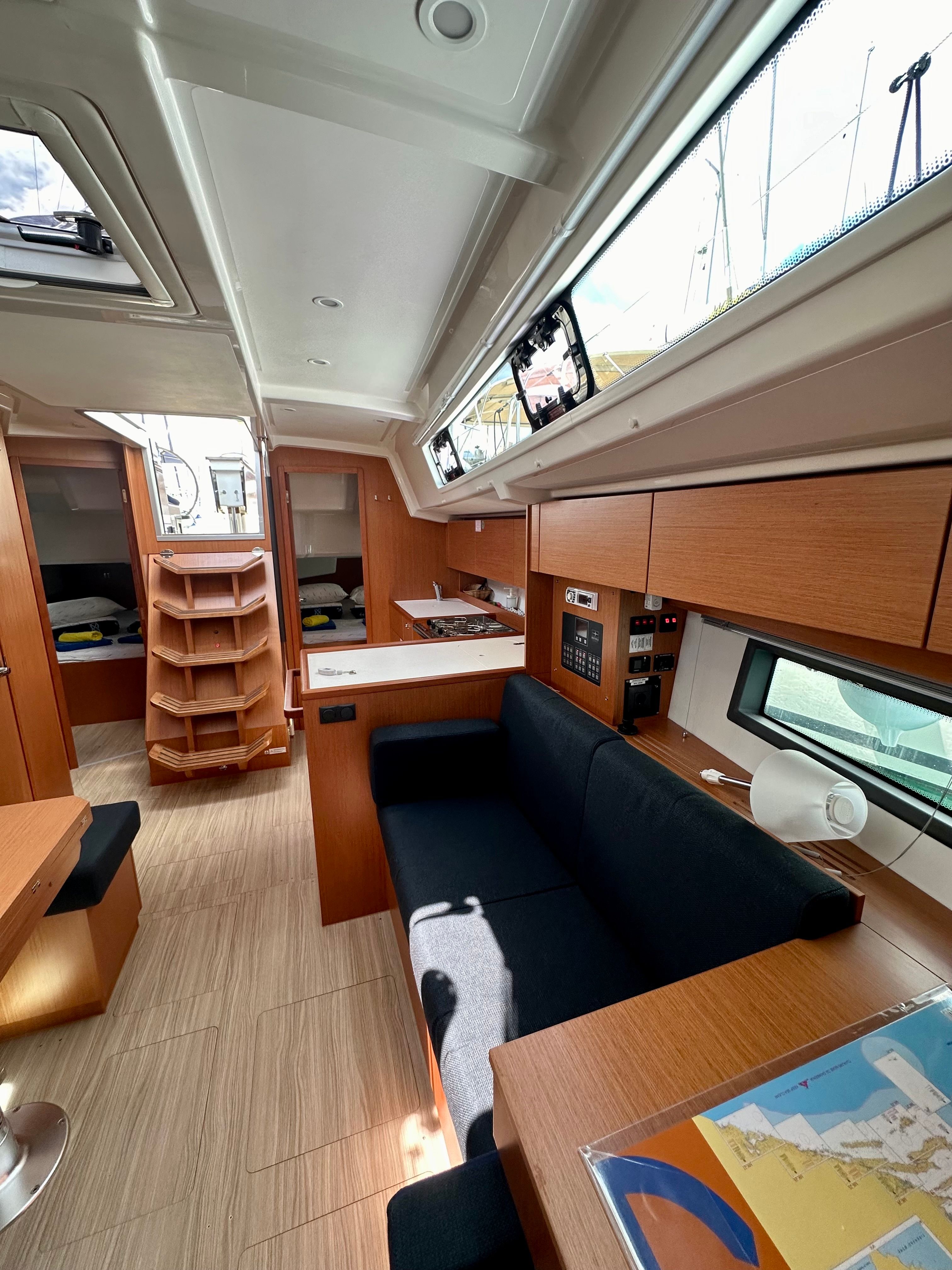 Bavaria C38 | Surf Point