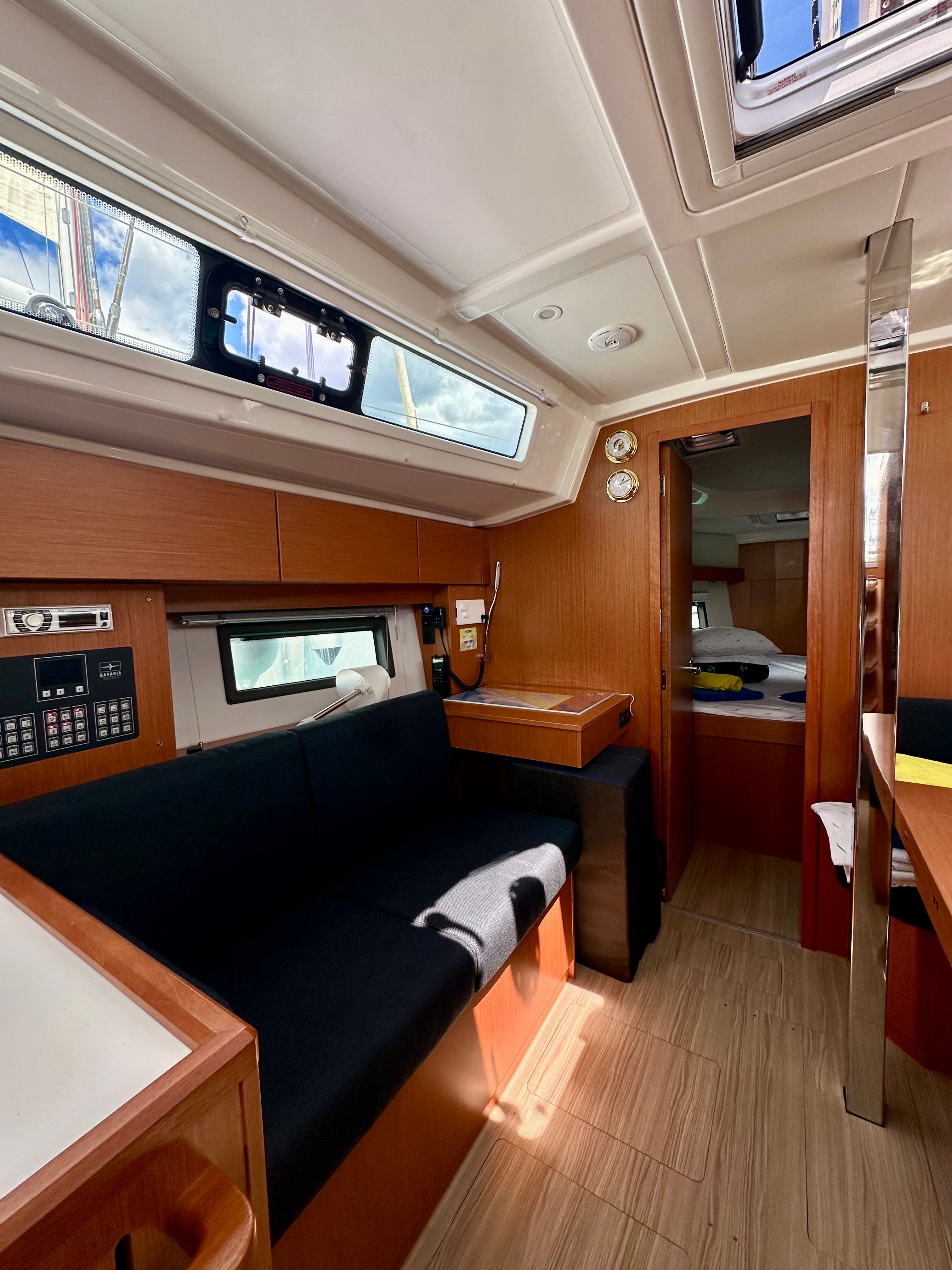 Bavaria C38 | Surf Point
