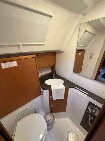 Bavaria Cruiser 46 | Iskra