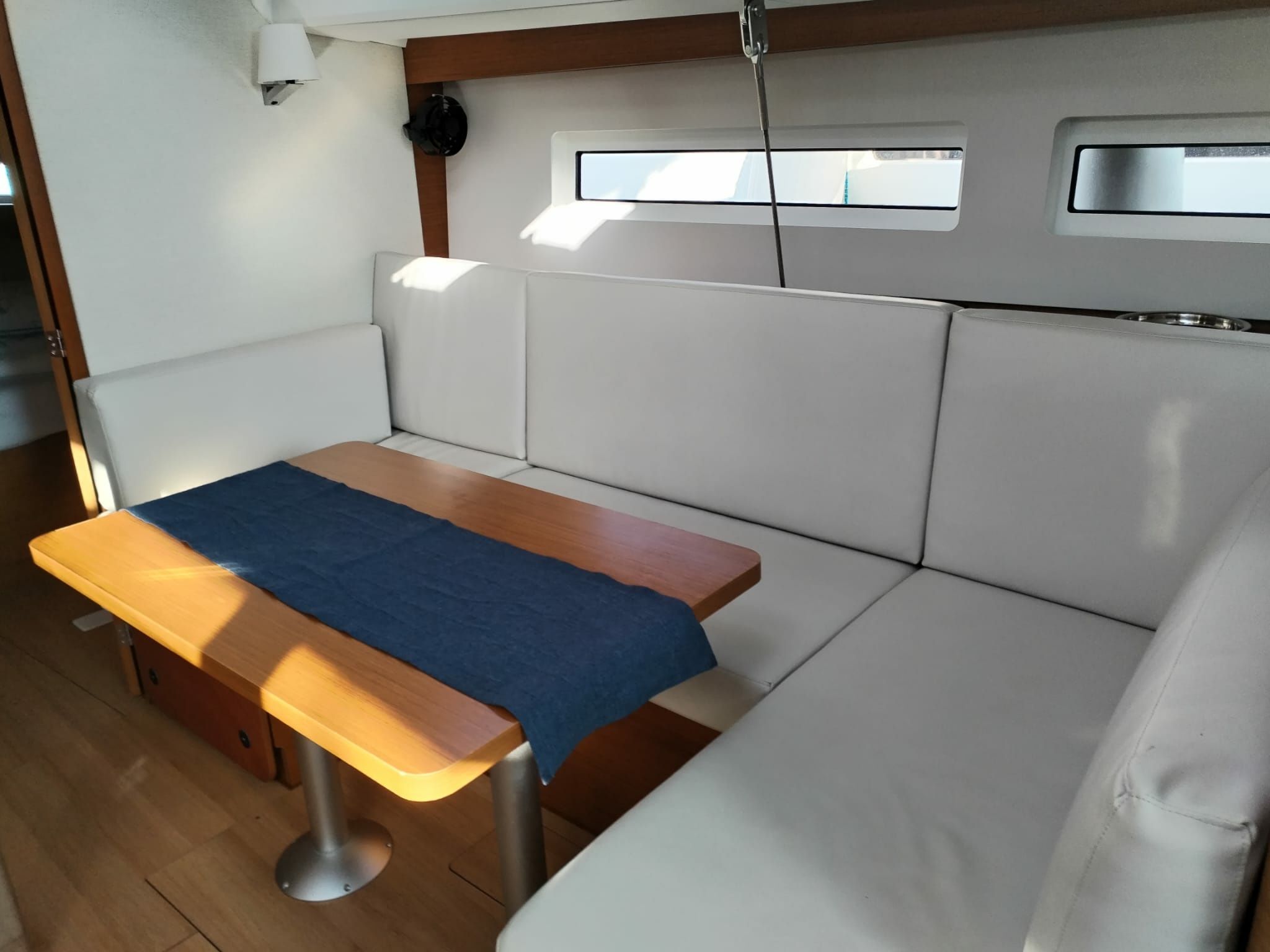 Jeanneau Sun Odyssey 440 | Toya 3
