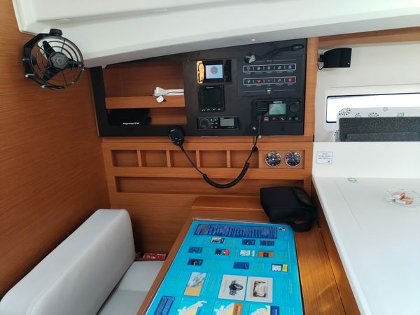 Jeanneau Sun Odyssey 440 | Toya 3