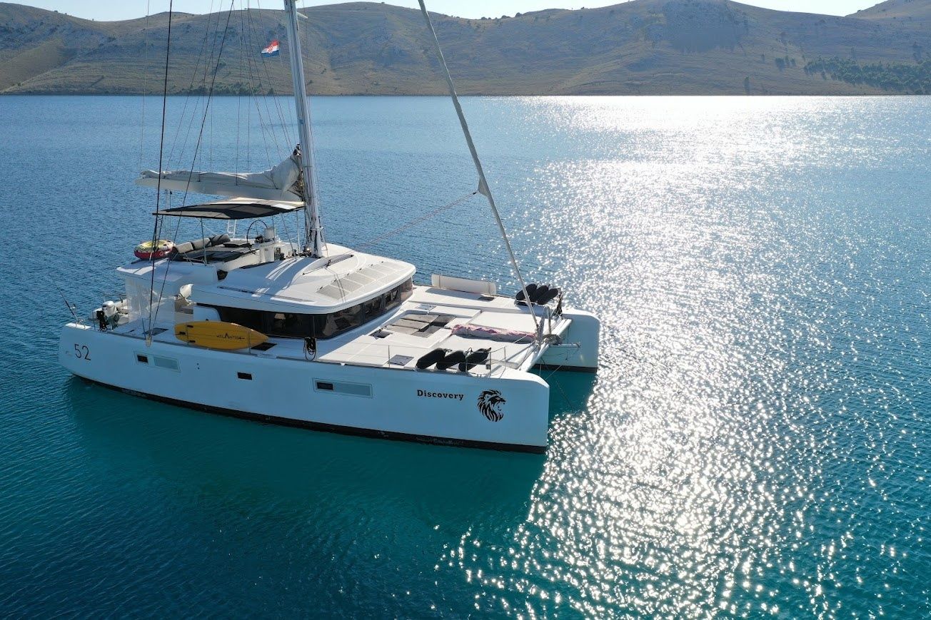 Lagoon 52 F | Discovery