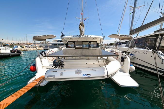 Excess 11 | Island Blue 5